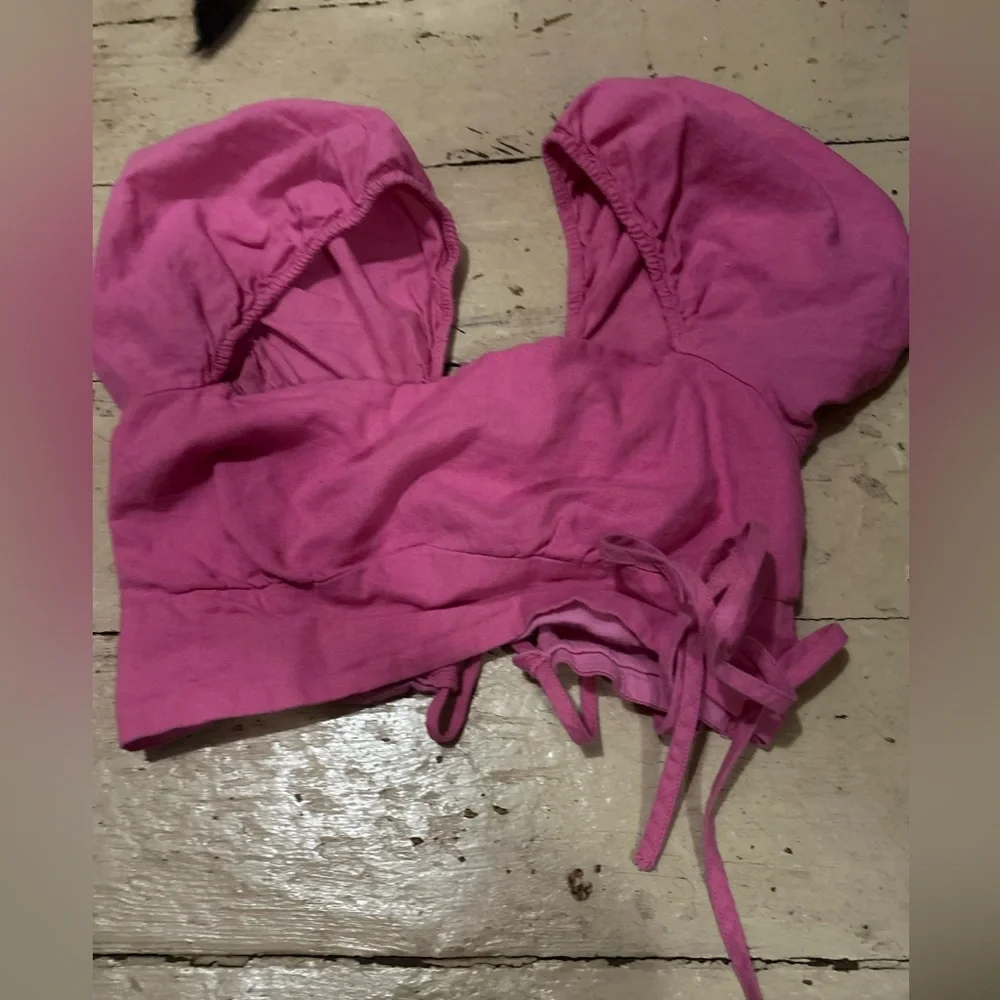 Princess Polly Pink Crop Top - Picture 1 of 2